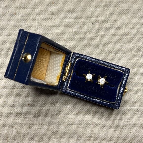 💛 Vintage 10k Gold Plated CZ Star Earrings - Picture 2 of 5